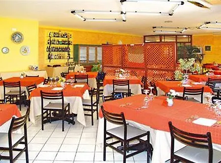 Campsite Village La Pineta 4*
